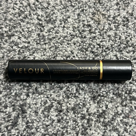💋3/$15💋Velour Lash & Go - Black Eyeliner & Lash Adhesive Hybrid NIB - Picture 1 of 6